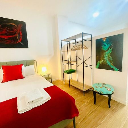 Completo Y Bello Apartamento En 말라가 외부 사진