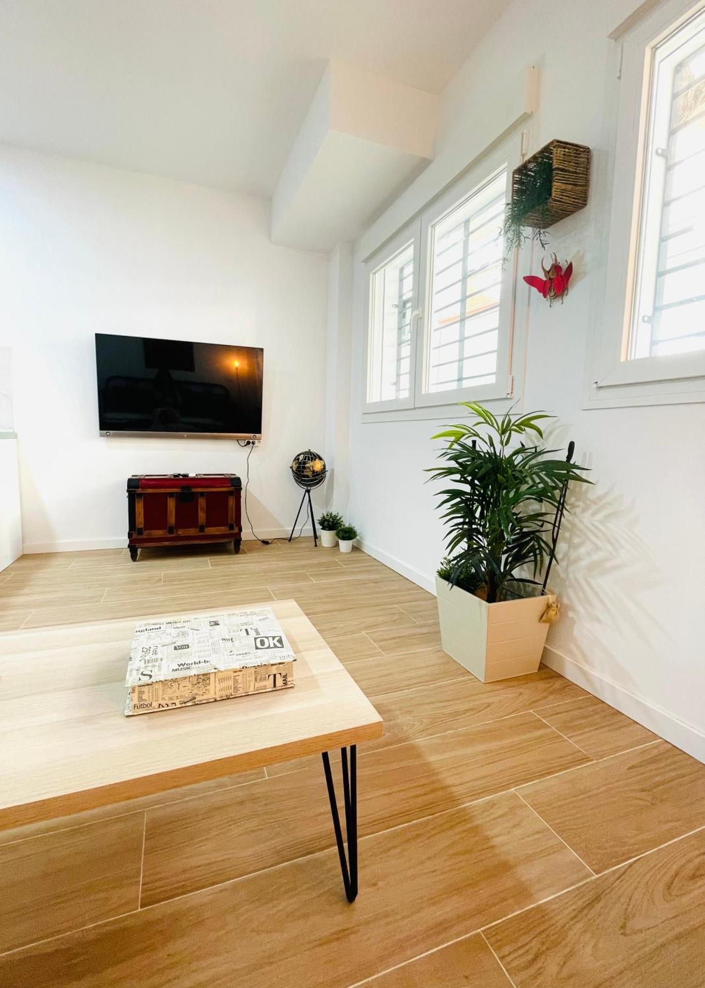 Completo Y Bello Apartamento En 말라가 외부 사진