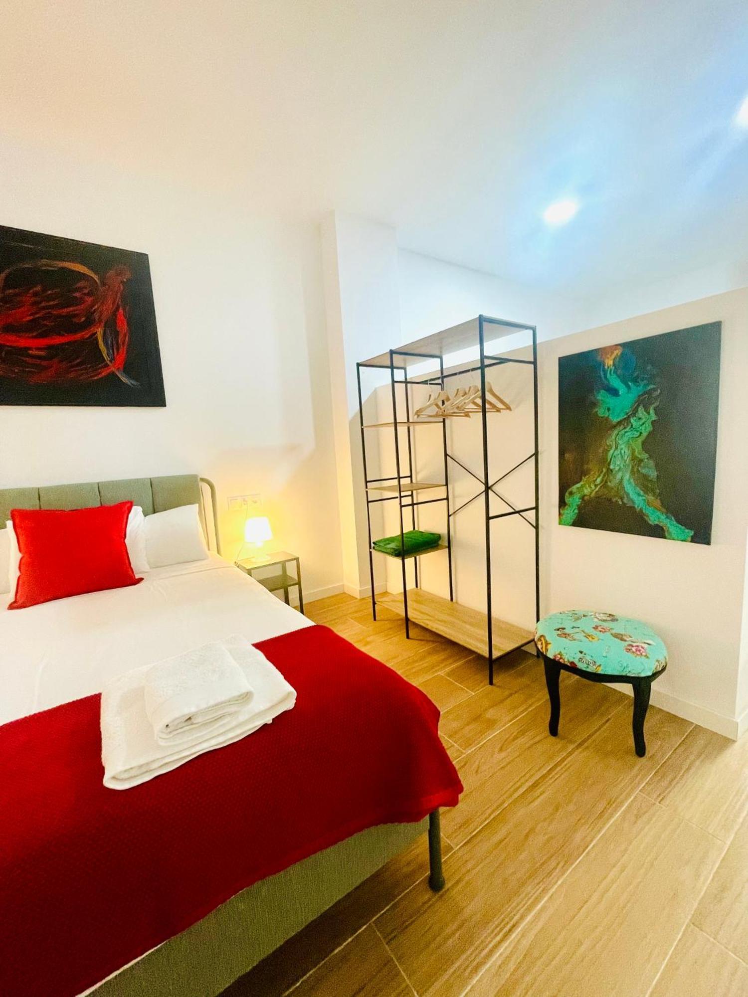 Completo Y Bello Apartamento En 말라가 외부 사진