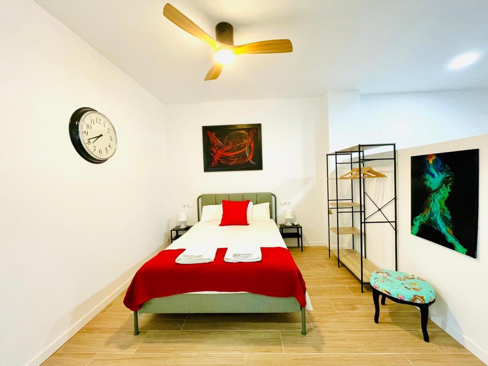Completo Y Bello Apartamento En 말라가 외부 사진